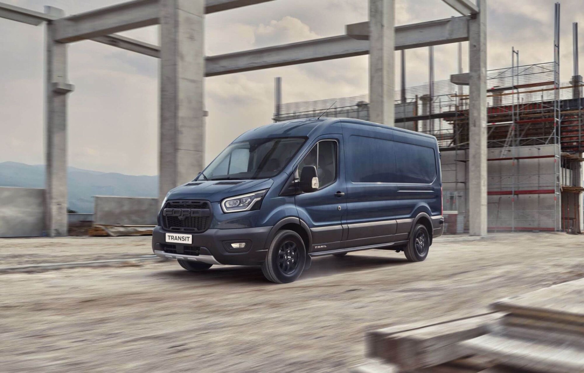 Kingsman Wirtualny Salon Samochodowy FORD Transit MCA 2 0 New