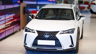 LEXUS UX