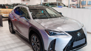 LEXUS UX