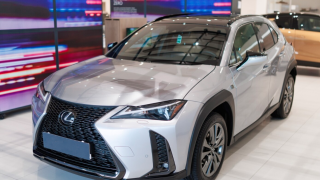 LEXUS UX