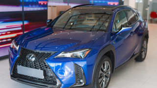 LEXUS UX