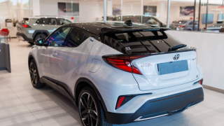 TOYOTA  C-HR