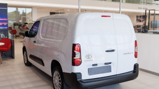 TOYOTA PROACE City