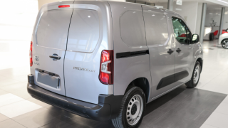 TOYOTA PROACE City